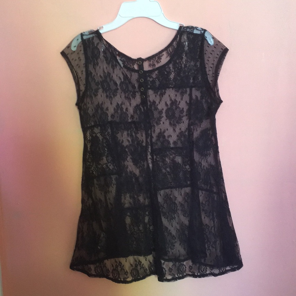 Lace top - Picture 2 of 2